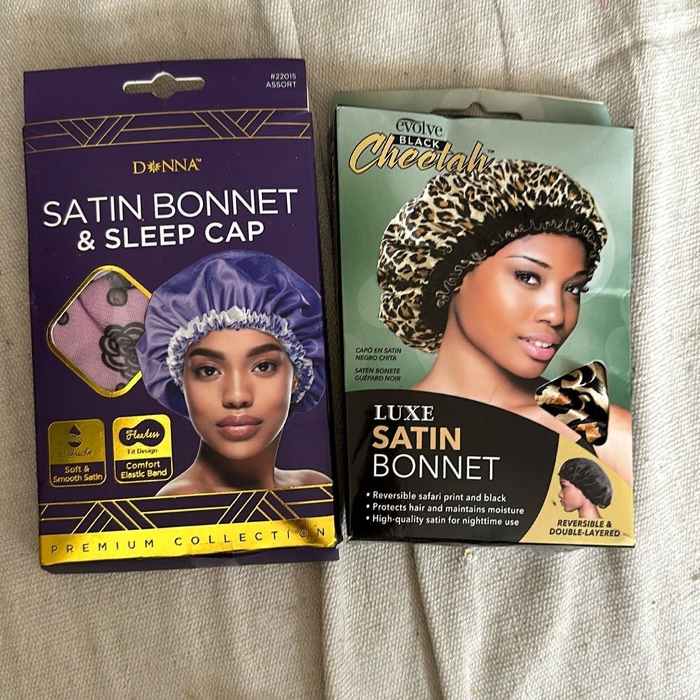 Donna & Luxe Satin Sleep Bonnets Set Black Animal Print & Lavender Floral Caps